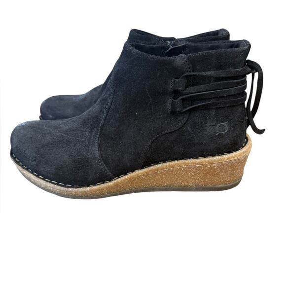 NWOT Born Viana Leather Black Wedge Suede Booties – Sz 9M - Picture 3 of 7